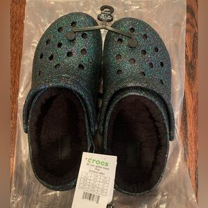NWT Glitter Fur Lined Crocs